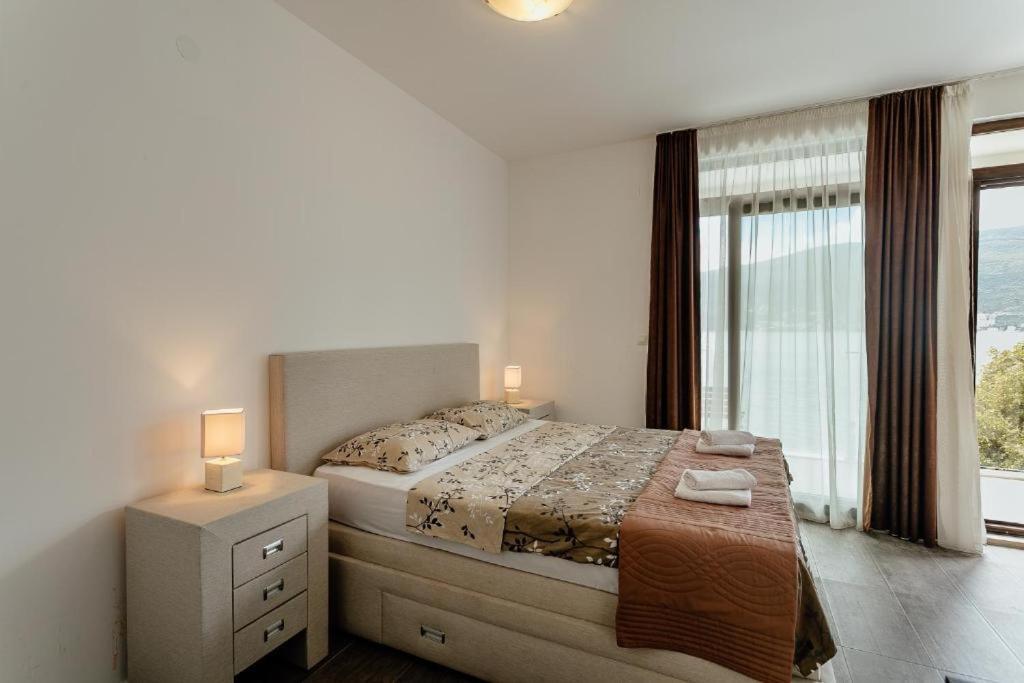 Apartments Joy 赫尔采格诺维 外观 照片